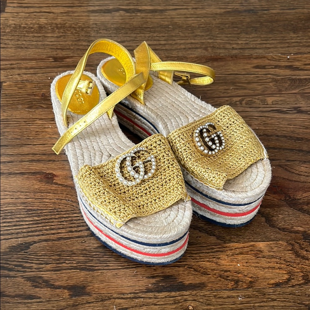 Gucci platforms size 38